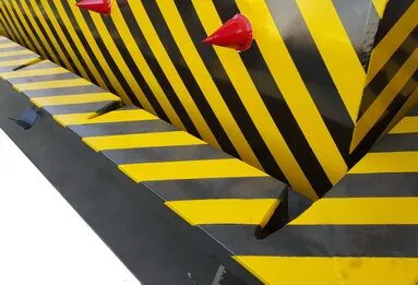 تصميم هندسي مبتكر شوكات أمنية حسب الطلب