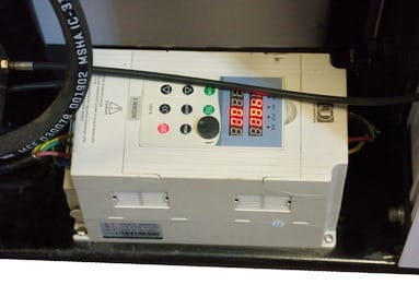 نظام التحكم الذكي PLC